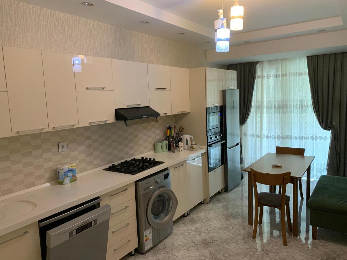 Park Azure Apartment Баку Екстериор снимка