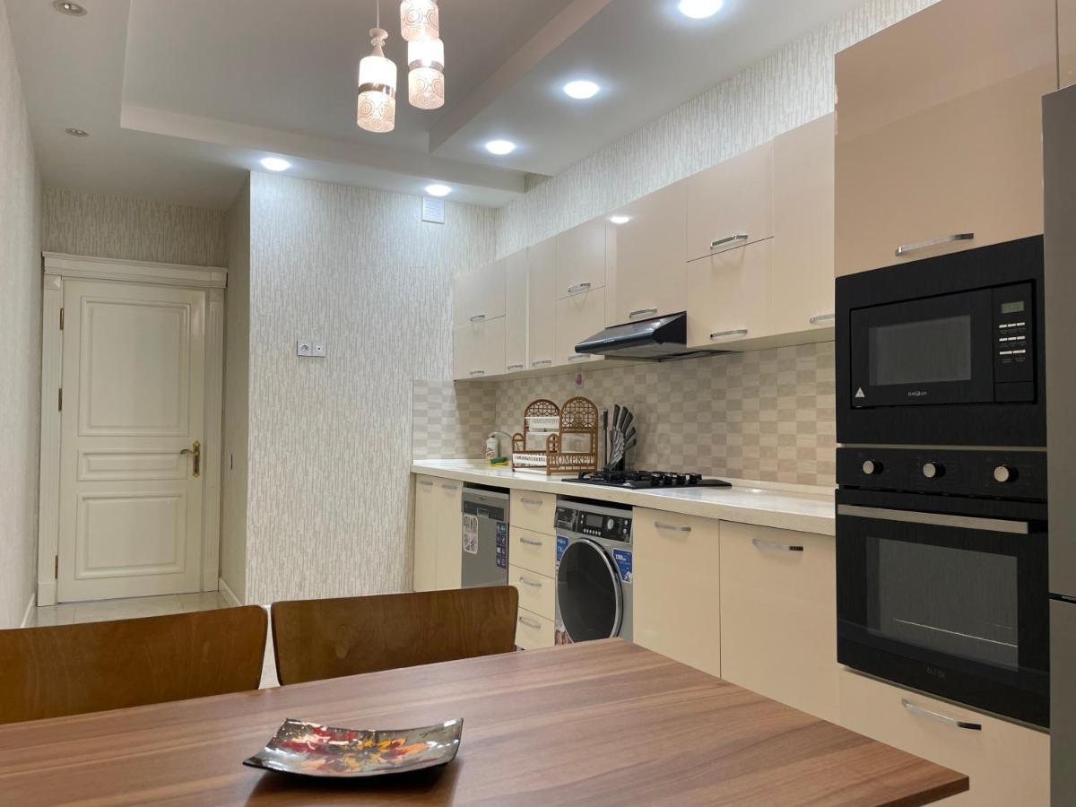 Park Azure Apartment Баку Екстериор снимка
