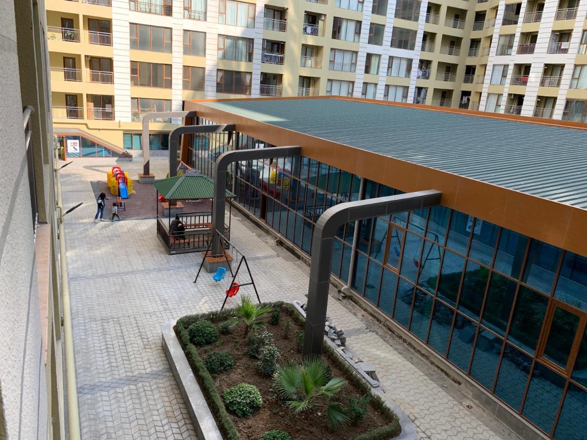 Park Azure Apartment Баку Екстериор снимка